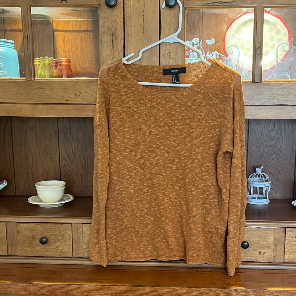 Burnt Orange Knit pullover sweater, Style for the Fall, Size M